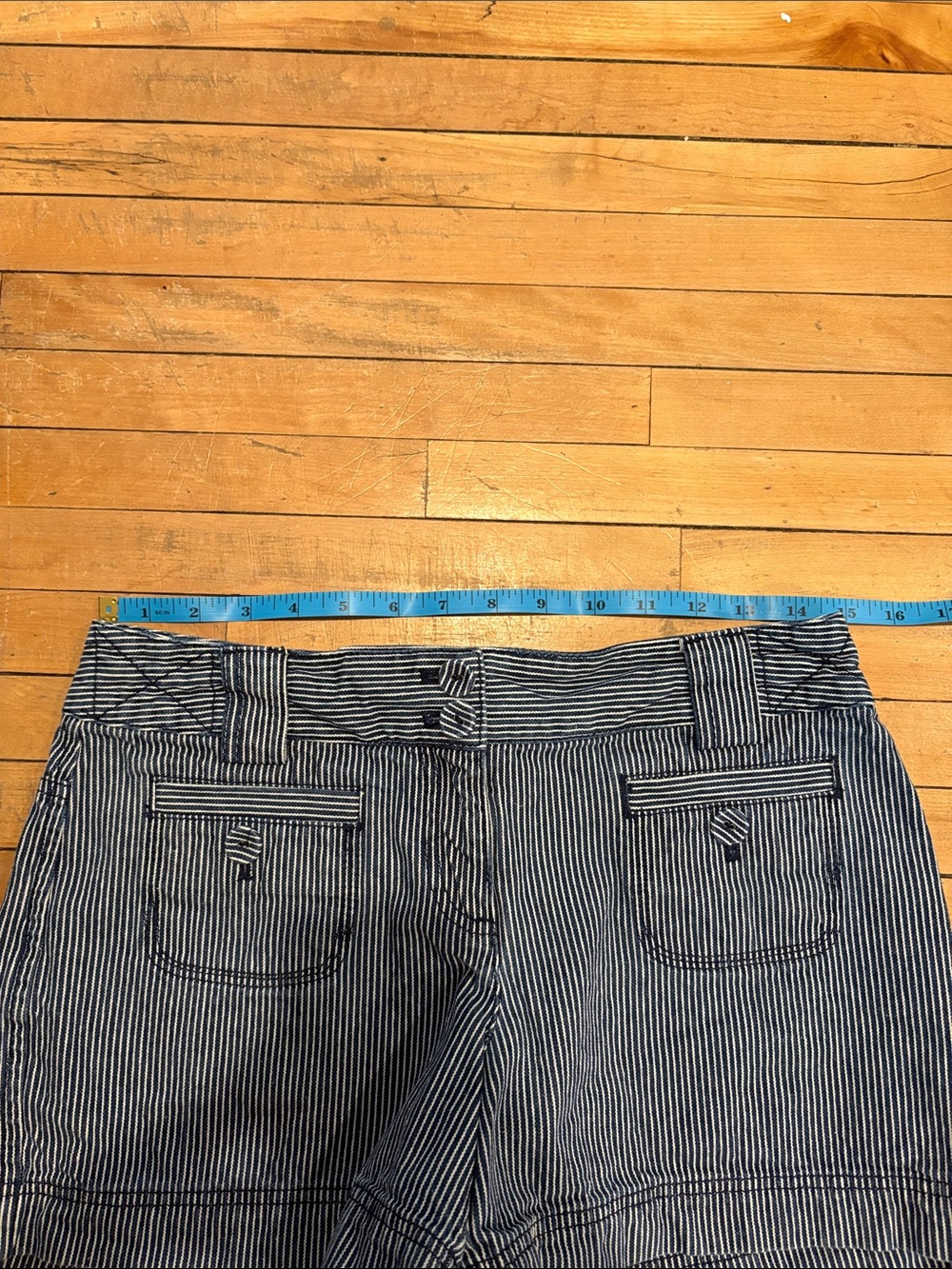 Loft Shorts - Picture 10 of 13